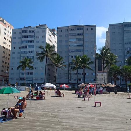 Apartamento Pe Na Areia Vila Caicara ปรายากรันเด ภายนอก รูปภาพ