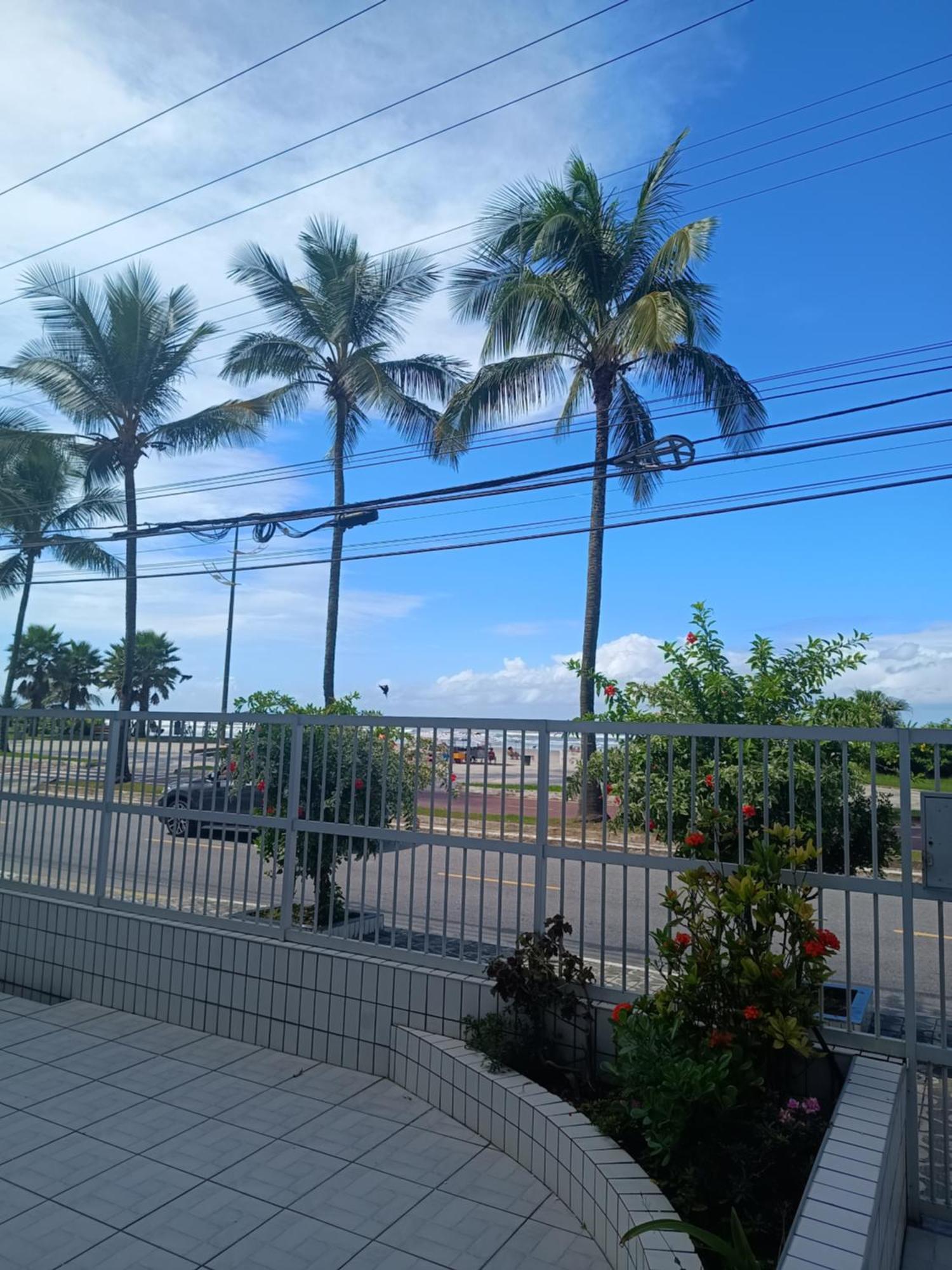 Apartamento Pe Na Areia Vila Caicara ปรายากรันเด ภายนอก รูปภาพ